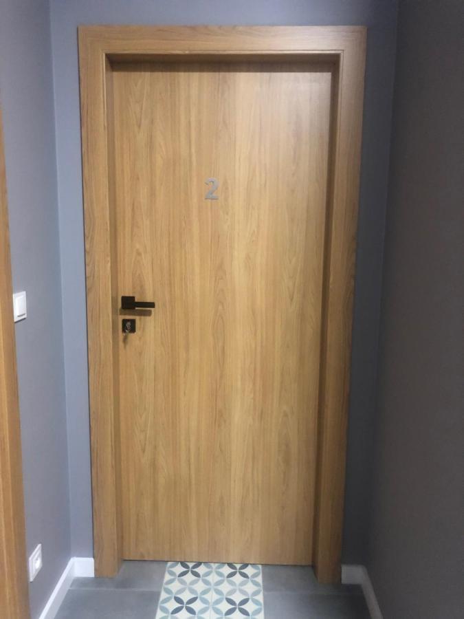 Apartament Z Ogrodkiem I Garazem พอซนาน ภายนอก รูปภาพ